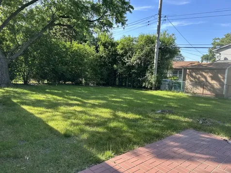 2716 Larkspur Lane Hazel Crest IL 60429