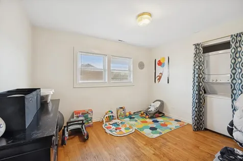 2626 Flossmoor Road Flossmoor IL 60422