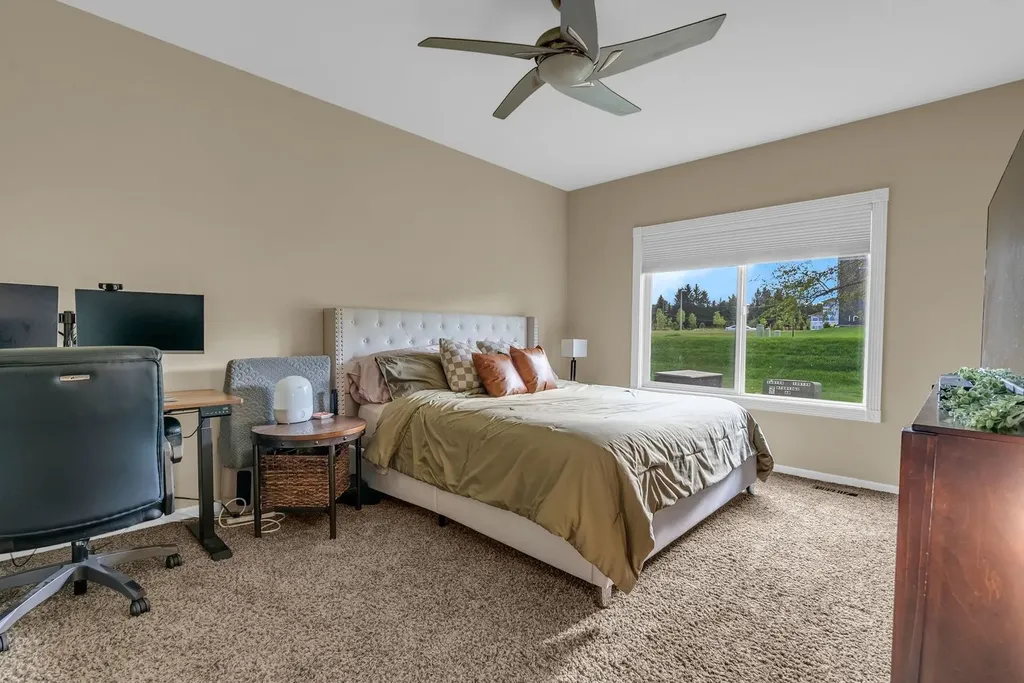 1909 Misty Ridge Lane Aurora IL 60503