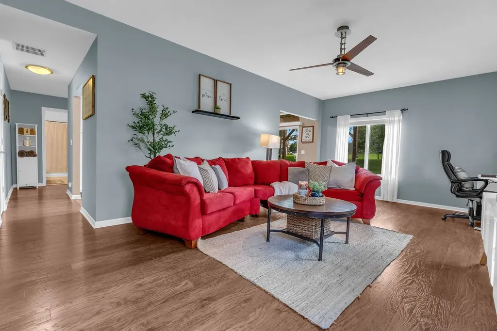 1909 Misty Ridge Lane Aurora IL 60503