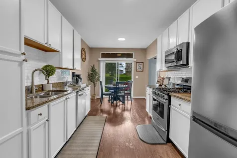 1909 Misty Ridge Lane Aurora IL 60503