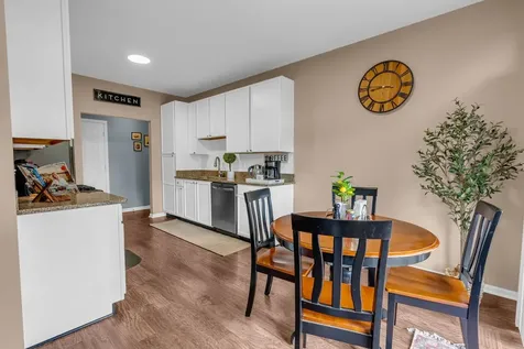 1909 Misty Ridge Lane Aurora IL 60503