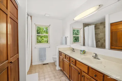 109 Bobolink Drive Grayslake IL 60030