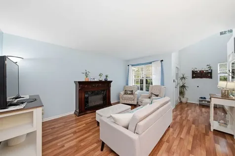 2348 Woodhill Court Plainfield IL 60586