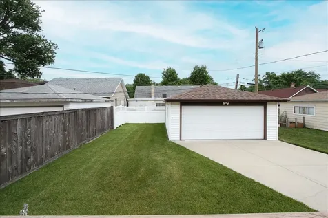 3705 Sarah Street Franklin Park IL 60131