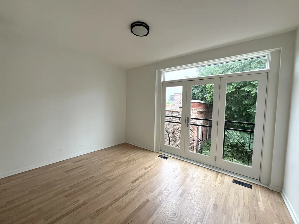 1107 North Wolcott Avenue Chicago IL 60622