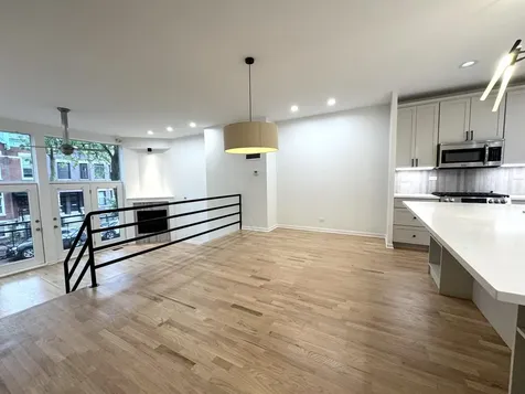 1107 North Wolcott Avenue Chicago IL 60622