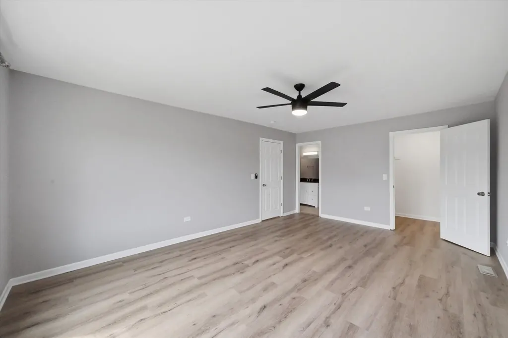 206 Nantucket Harbor Schaumburg IL 60193