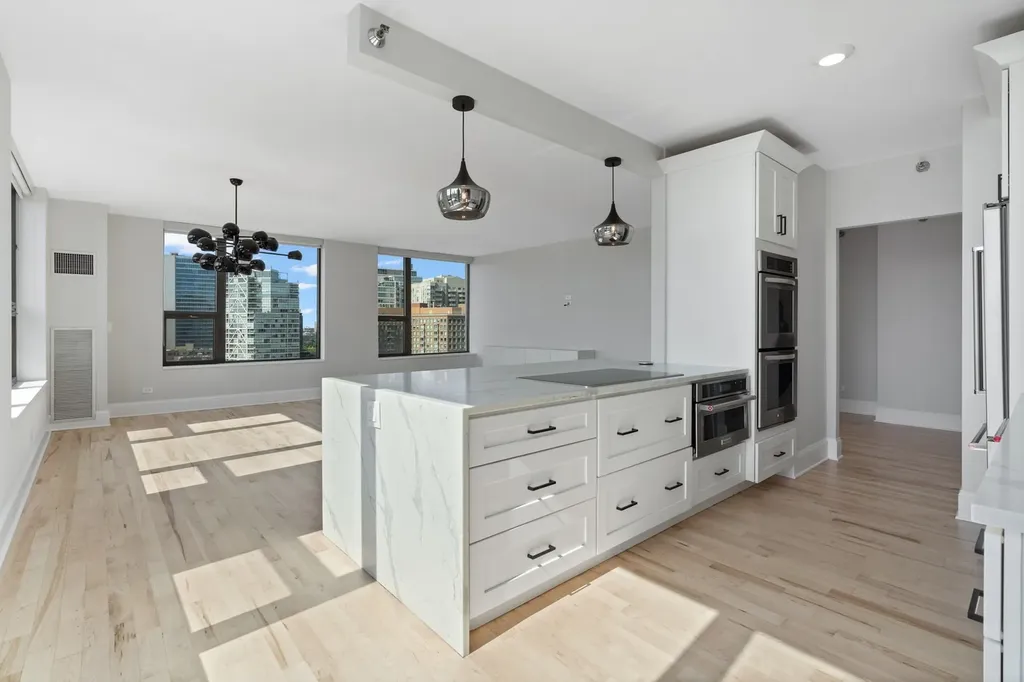 501 North Clinton Street Chicago IL 60654