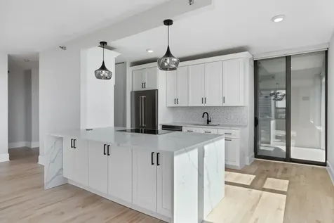 501 North Clinton Street Chicago IL 60654