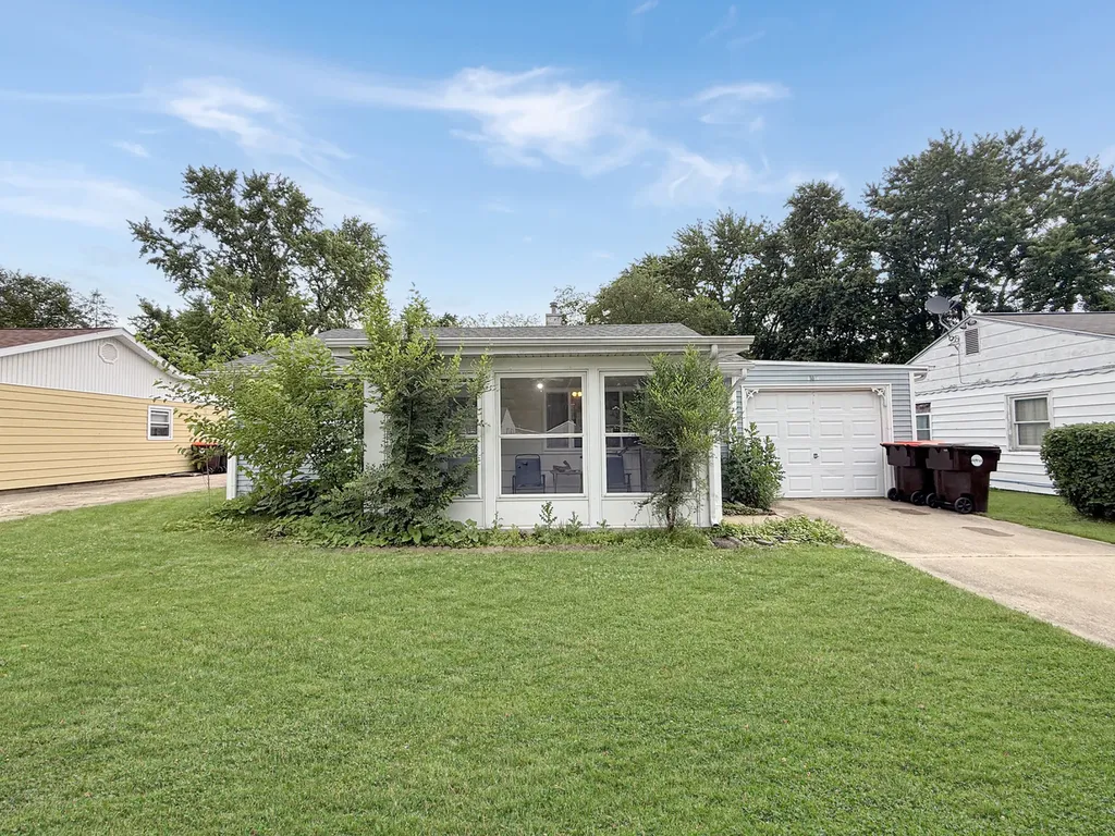 1149 Bel Aire Drive Rantoul IL 61866