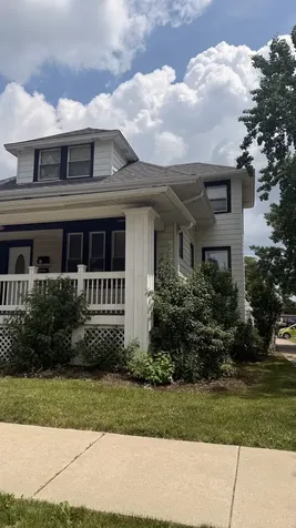 846 Circle Avenue Forest Park IL 60130