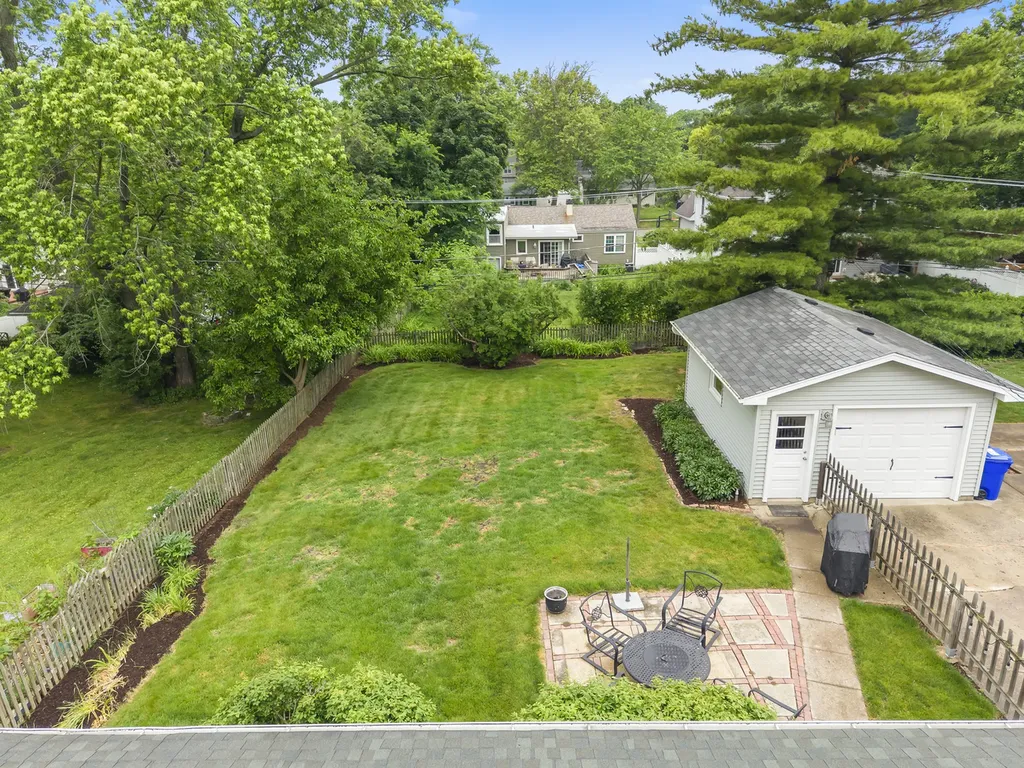 1106 Lyford Lane Wheaton IL 60187