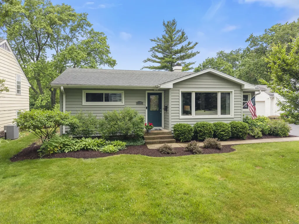 1106 Lyford Lane Wheaton IL 60187