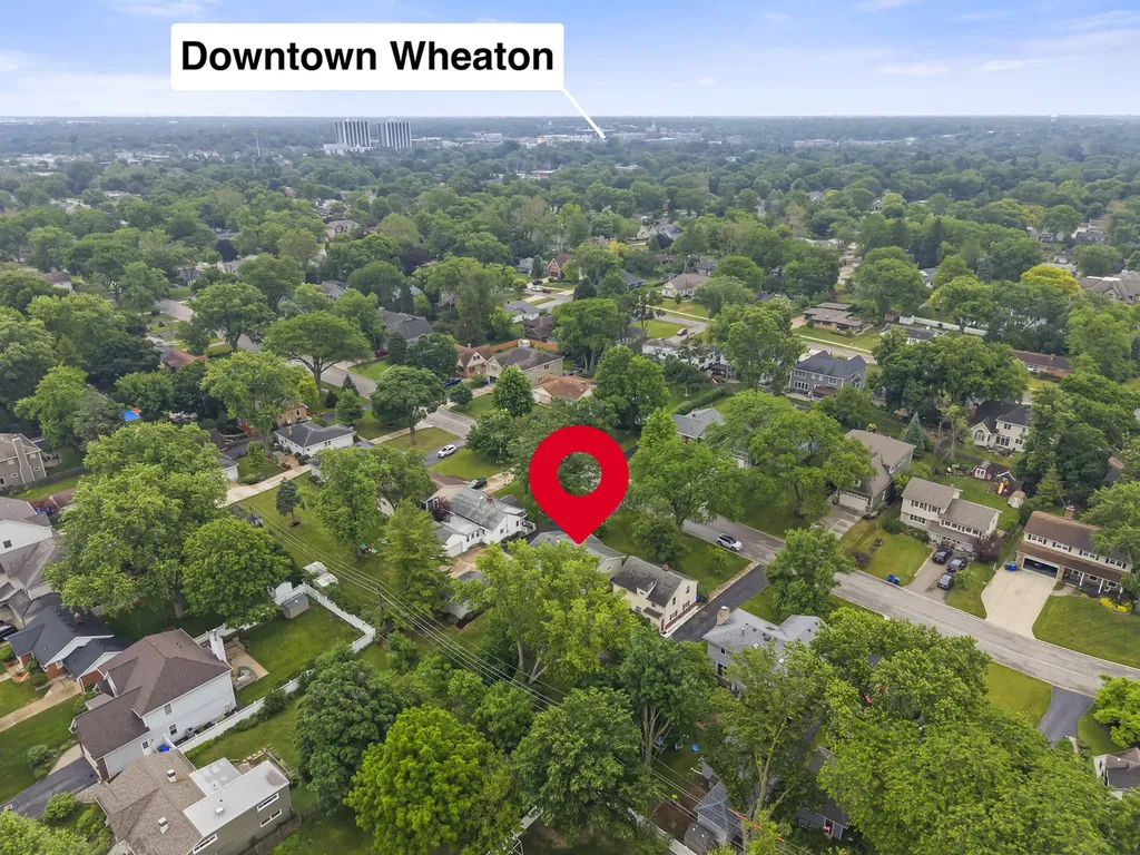 1106 Lyford Lane Wheaton IL 60187