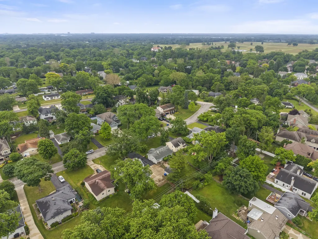1106 Lyford Lane Wheaton IL 60187