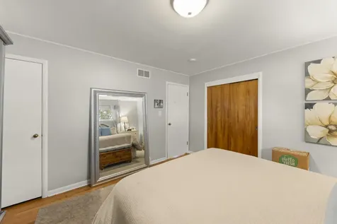 1106 Lyford Lane Wheaton IL 60187