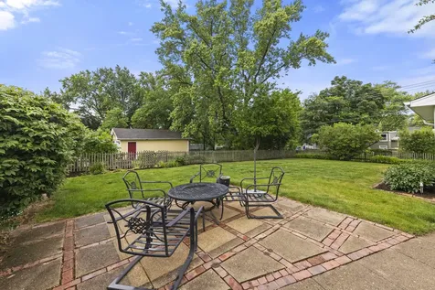 1106 Lyford Lane Wheaton IL 60187