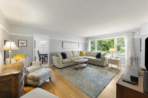 1106 Lyford Lane Wheaton IL 60187