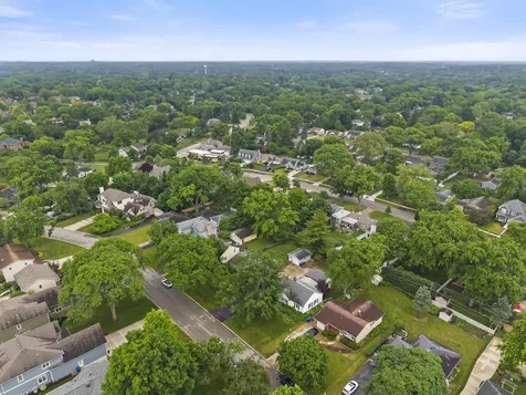 1106 Lyford Lane Wheaton IL 60187