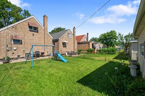 4319 South Karlov Avenue Chicago IL 60632