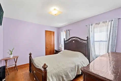 4319 South Karlov Avenue Chicago IL 60632