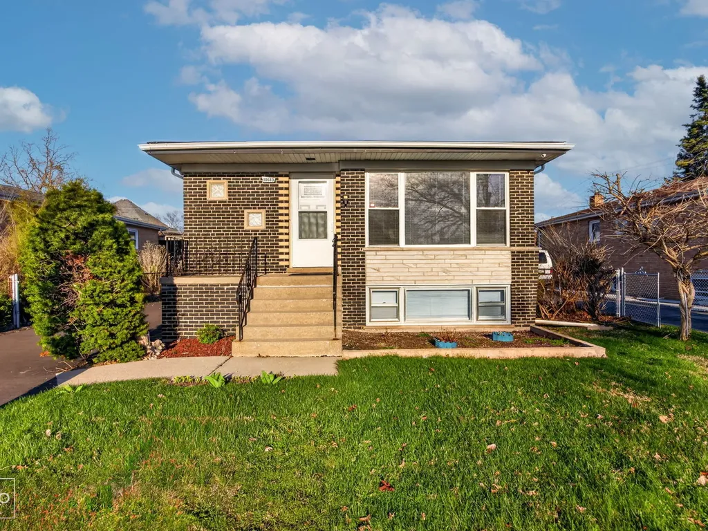 10643 South 83rd Avenue Palos Hills IL 60465