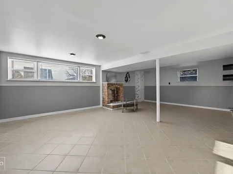 10643 South 83rd Avenue Palos Hills IL 60465