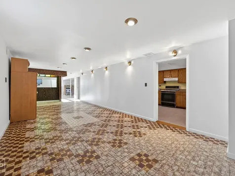 10643 South 83rd Avenue Palos Hills IL 60465