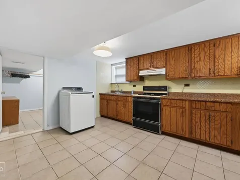 10643 South 83rd Avenue Palos Hills IL 60465