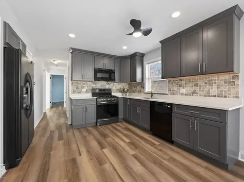 10643 South 83rd Avenue Palos Hills IL 60465