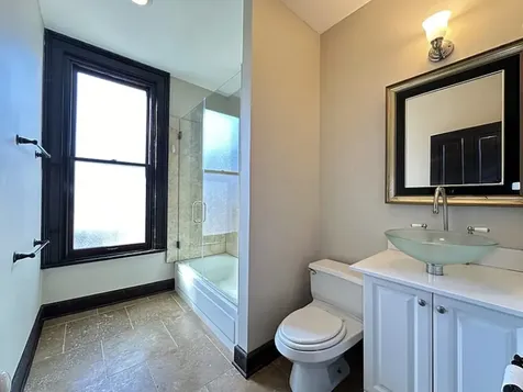 238 South Ashland Avenue Chicago IL 60607