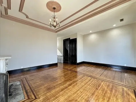 238 South Ashland Avenue Chicago IL 60607