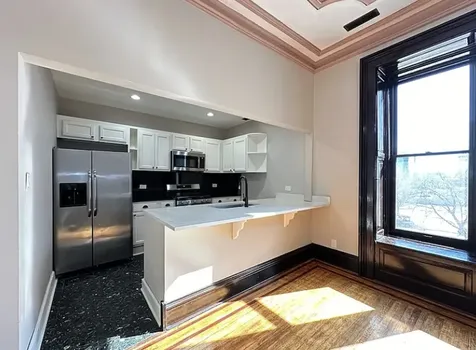 238 South Ashland Avenue Chicago IL 60607