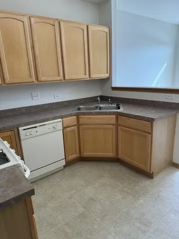 1428 Reserve Lane Dekalb IL 60115