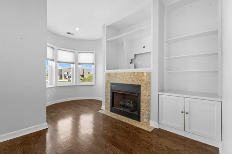 529 North Racine Avenue Chicago IL 60642