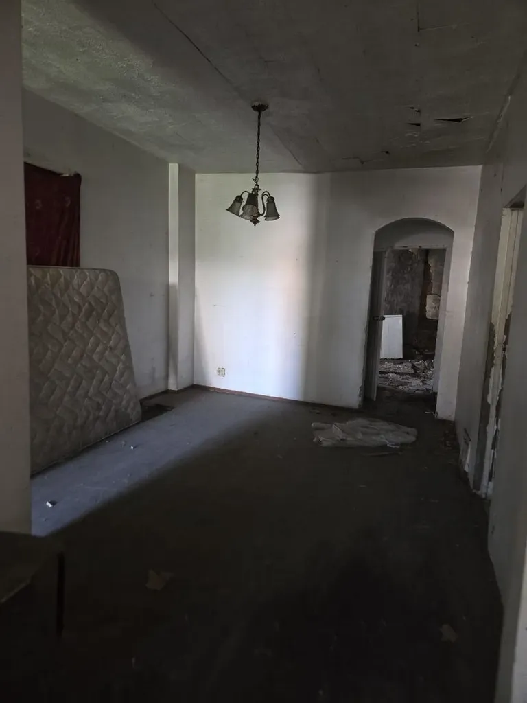 6711 South Union Avenue Chicago IL 60621