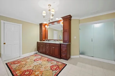 554 West Rosiland Drive N Palatine IL 60074