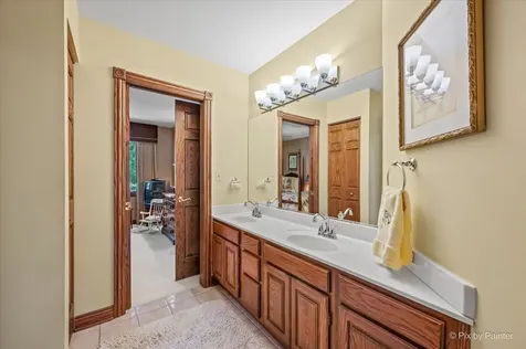 554 West Rosiland Drive N Palatine IL 60074