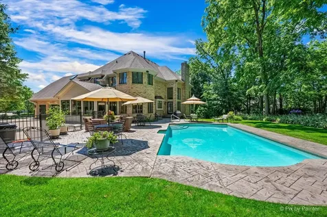 554 West Rosiland Drive N Palatine IL 60074