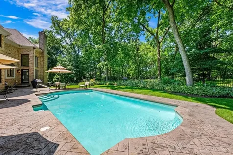 554 West Rosiland Drive N Palatine IL 60074