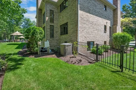 554 West Rosiland Drive N Palatine IL 60074