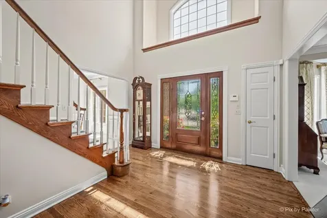 554 West Rosiland Drive N Palatine IL 60074