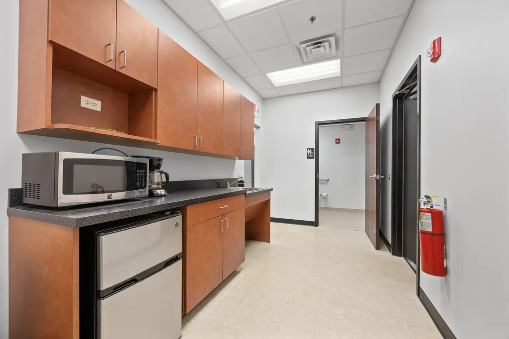 475 Quadrangle Drive Bolingbrook IL 60440