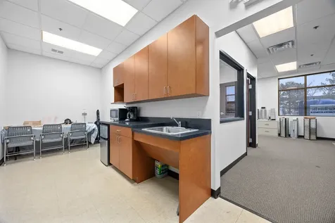 475 Quadrangle Drive Bolingbrook IL 60440