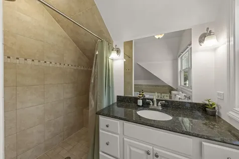 501 South Wisconsin Avenue Villa Park IL 60181