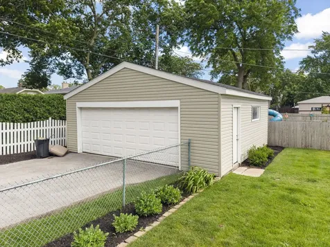 501 South Wisconsin Avenue Villa Park IL 60181