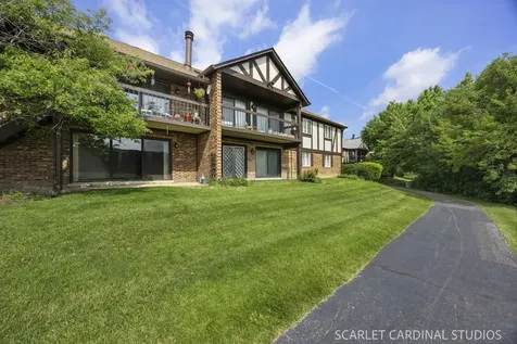 6223 Lake Park Lane Willowbrook IL 60527