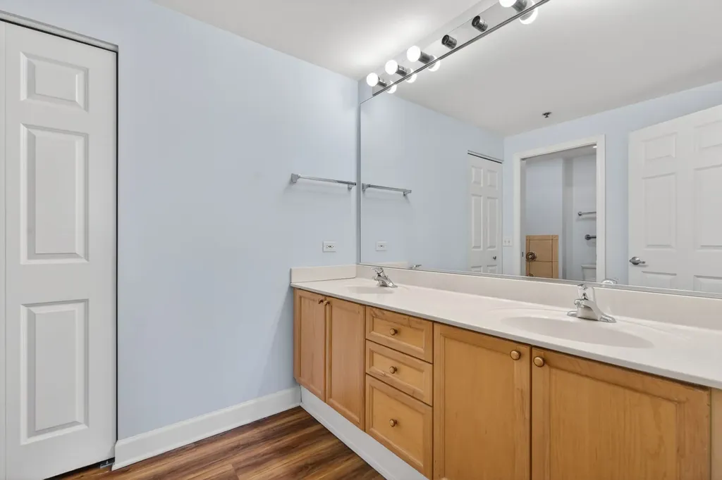 865 East 22nd Street Lombard IL 60148