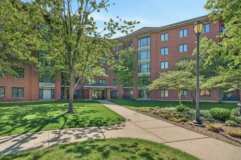 865 East 22nd Street Lombard IL 60148